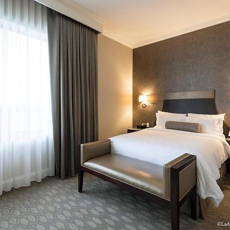 La Banque Hotel Homewood ภายนอก รูปภาพ