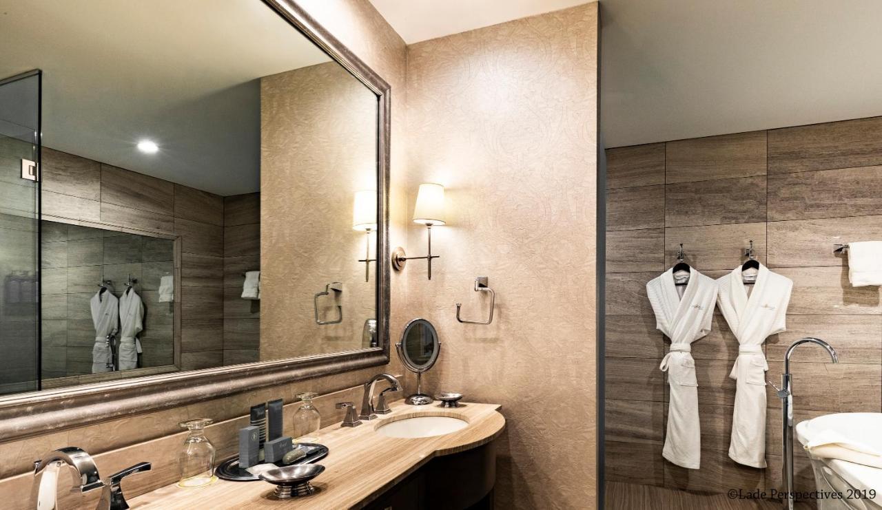 La Banque Hotel Homewood ภายนอก รูปภาพ