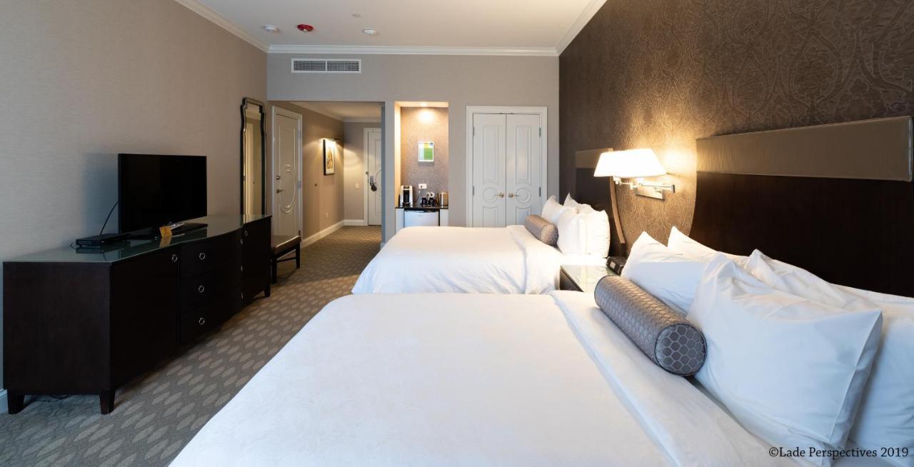 La Banque Hotel Homewood ภายนอก รูปภาพ