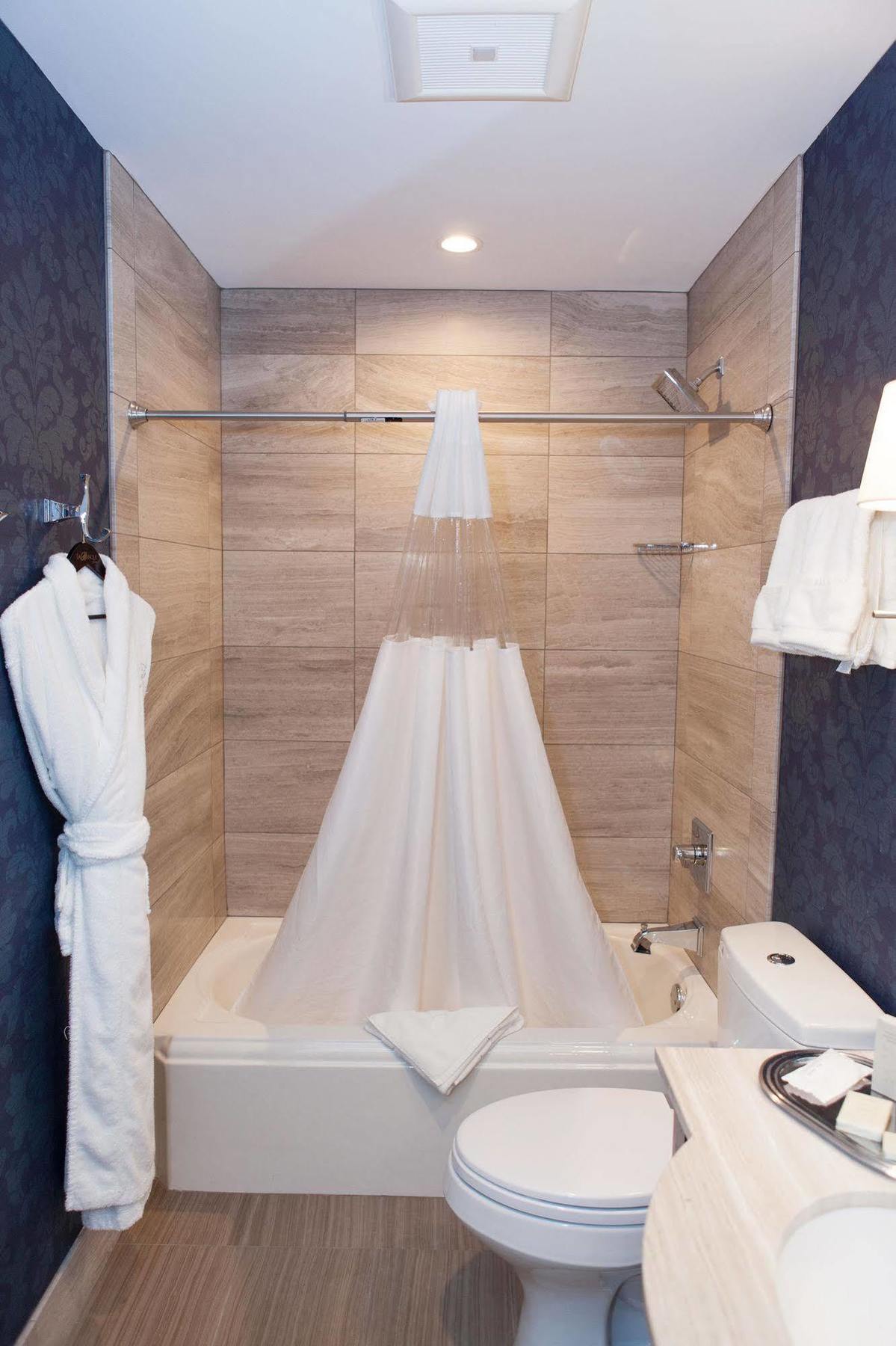 La Banque Hotel Homewood ภายนอก รูปภาพ