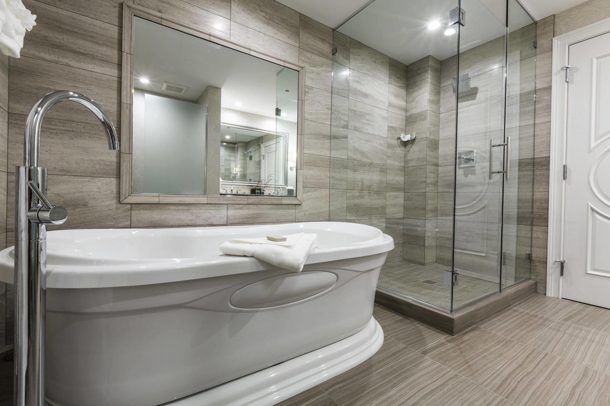 La Banque Hotel Homewood ภายนอก รูปภาพ